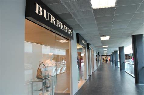 burberry mendrisio